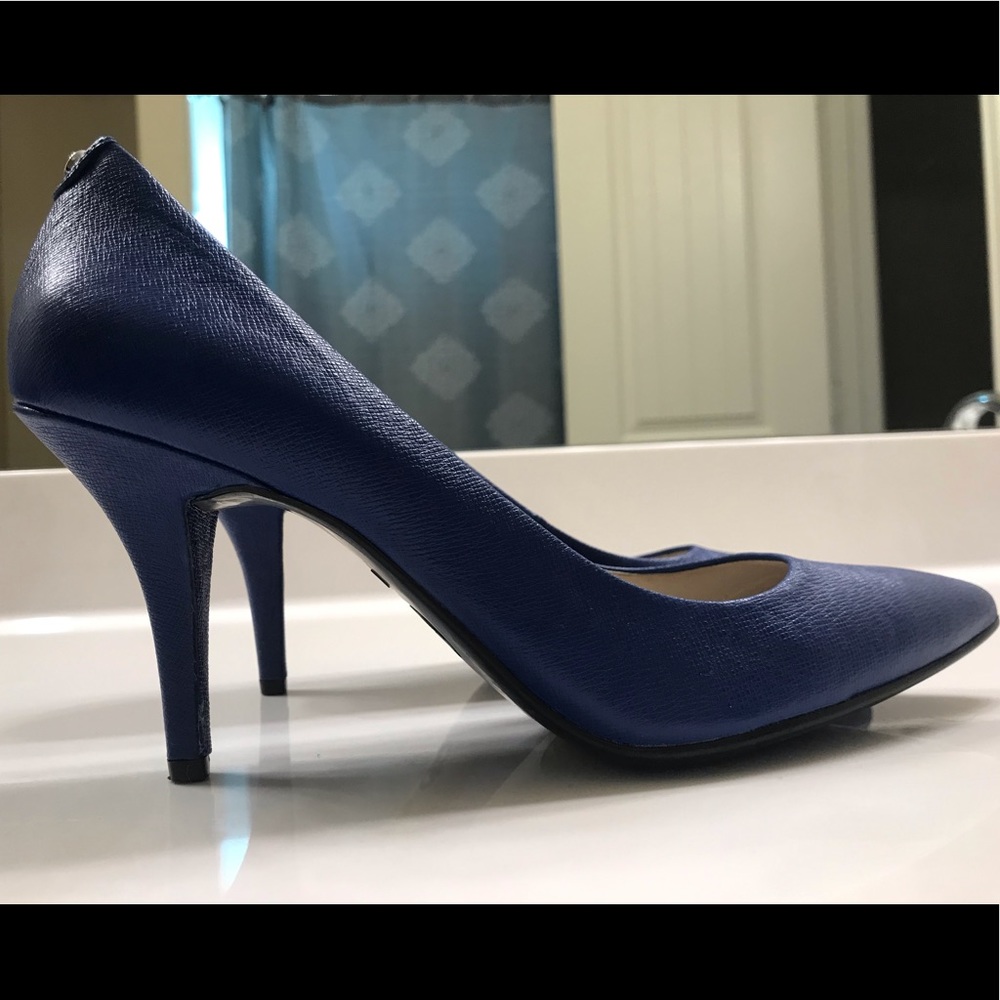 Micheal Kors heels